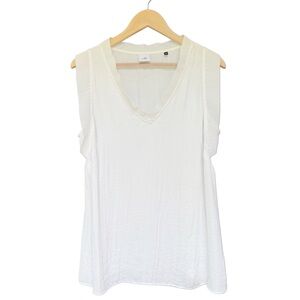CAbi Ribbed V Neck Sleeveless Blouse | White | L